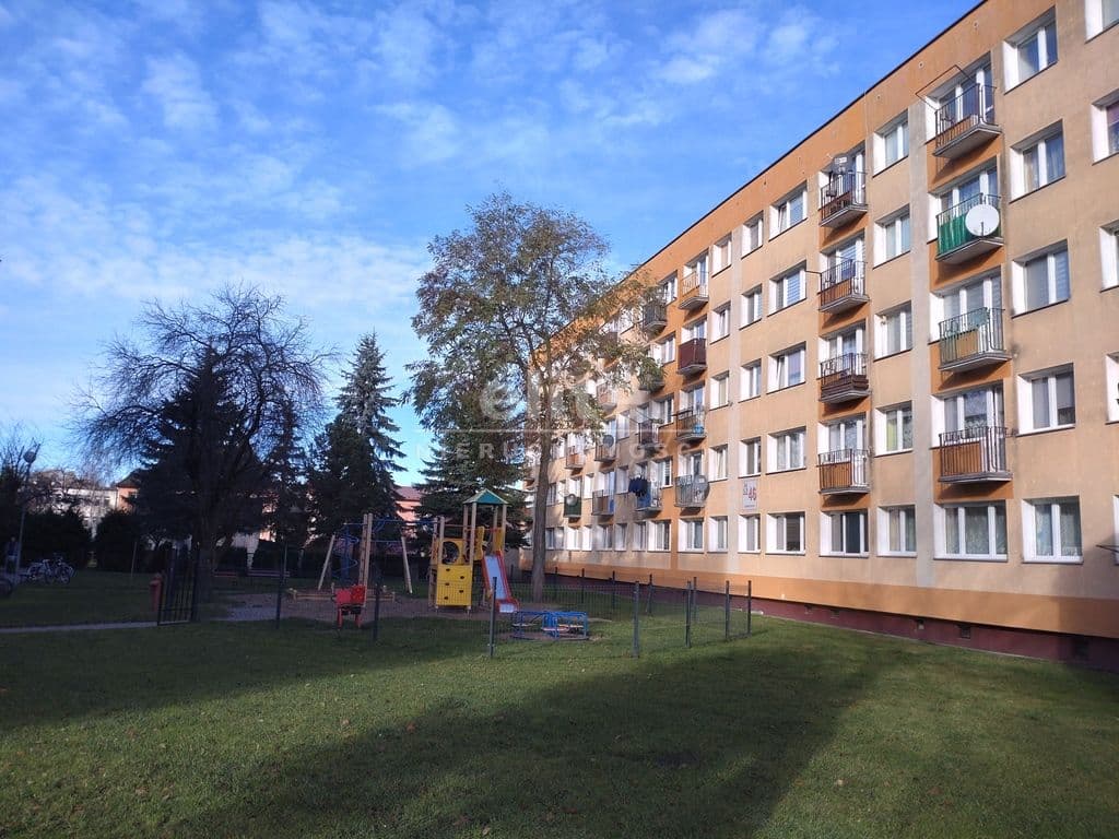 Mieszkanie na sprzedaż, Okonek, Wielkopolskie
