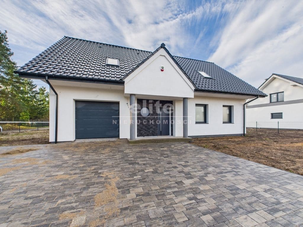 Modrzewie, Zachodniopomorskie