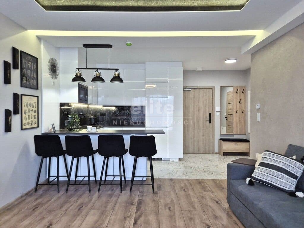Mieszkanie na sprzedaż, Świnoujście, Zachodniopomorskie, 41m2, 2 pokoje, oferta archiwalna - zdjęcie 1
