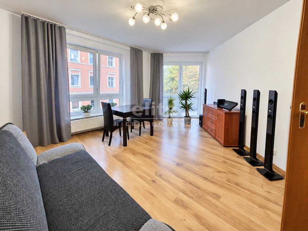 Mieszkanie na wynajem, Niebuszewo, Szczecin, 40m2, kawalerka, 2400 zł - zdjęcie 2