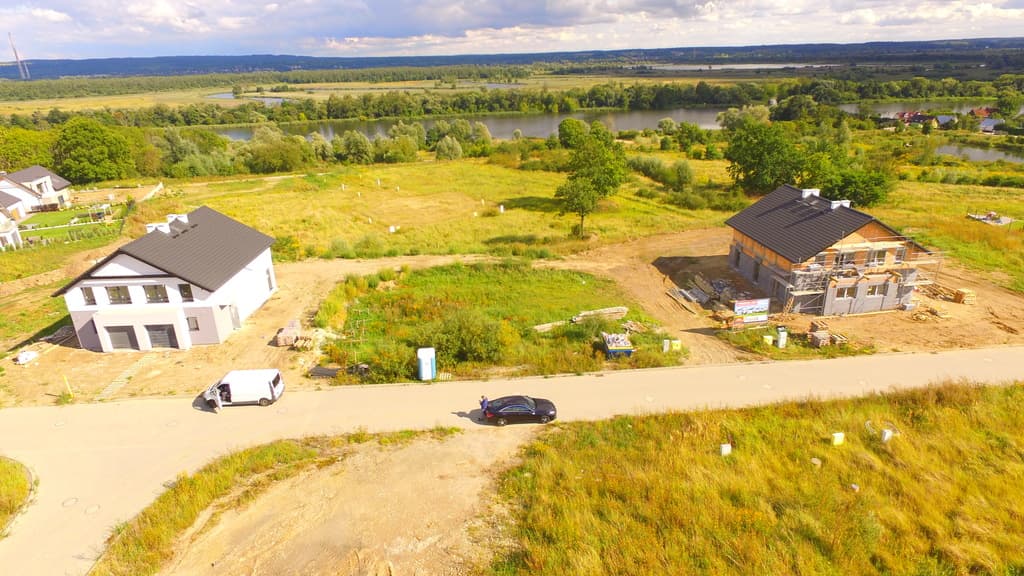 Wracamy na wieś – moda na podmiejskie energooszczędne domy w Siadle Dolnym