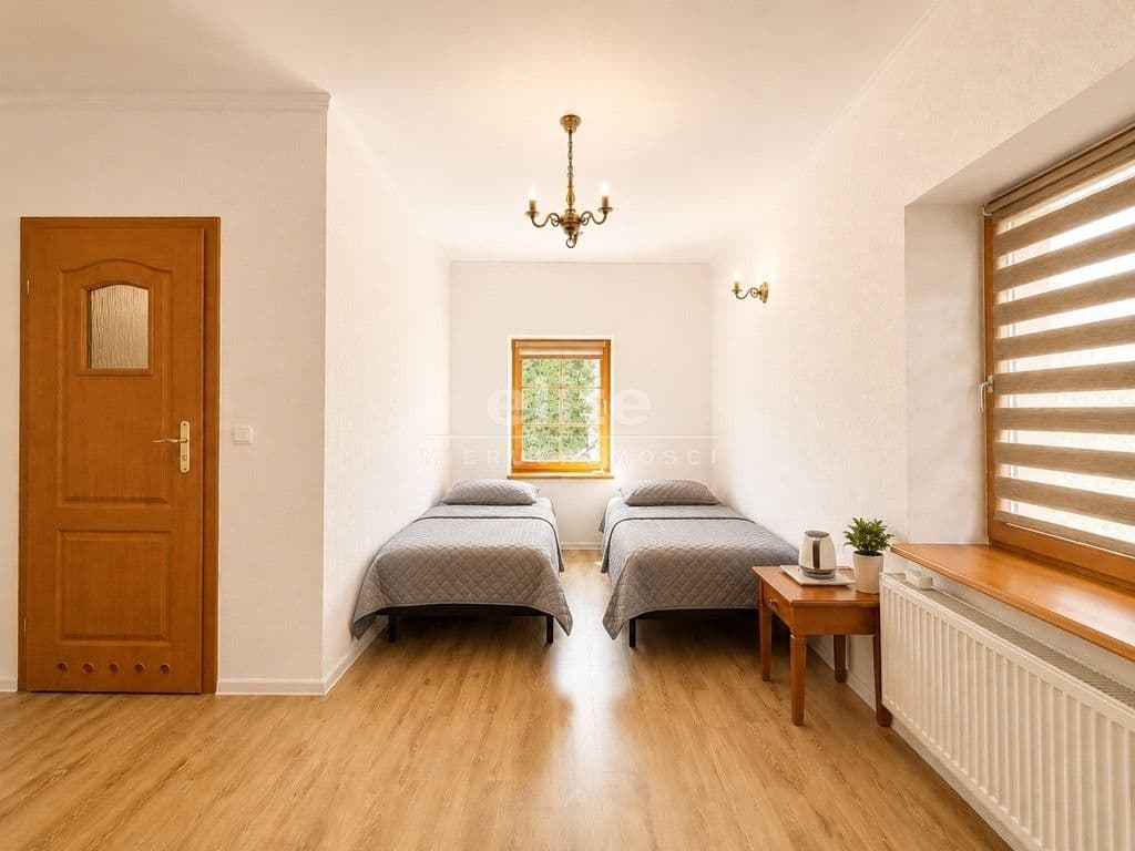 Dom wolnostojący na sprzedaż, Dziwnów, Zachodniopomorskie, 300m2, 7 pokoi, 1 350 000 zł - zdjęcie 6