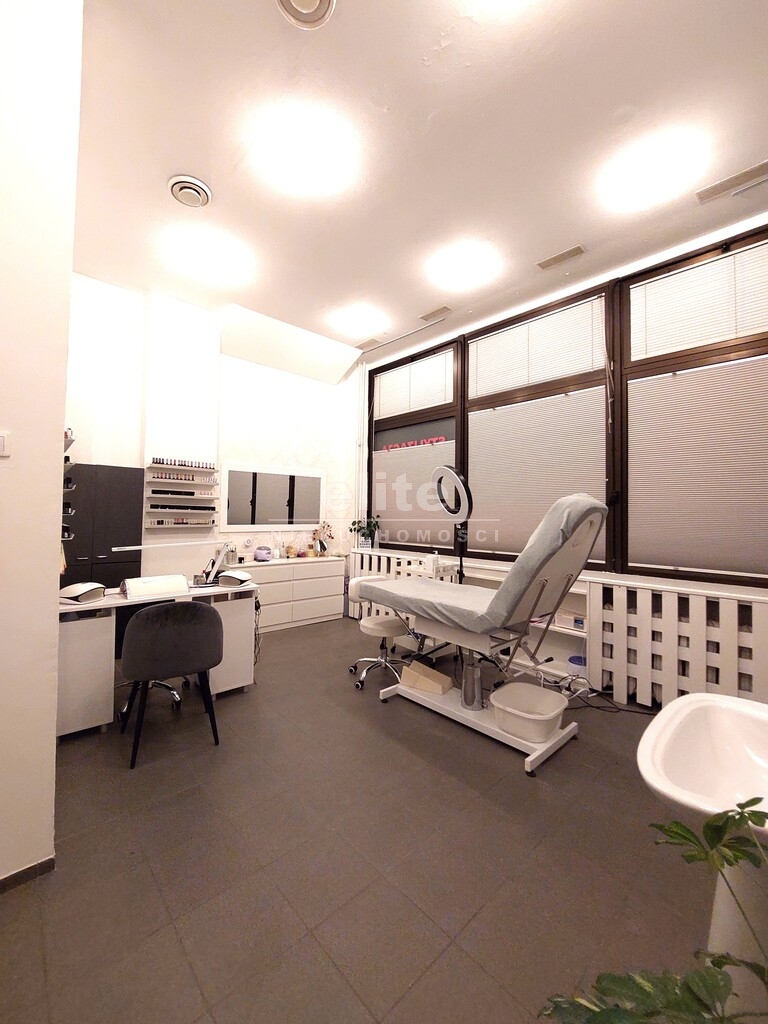 Lokale na sprzedaż OS. ZAWADZKIEGO-KLONOWICA SZCZECIN