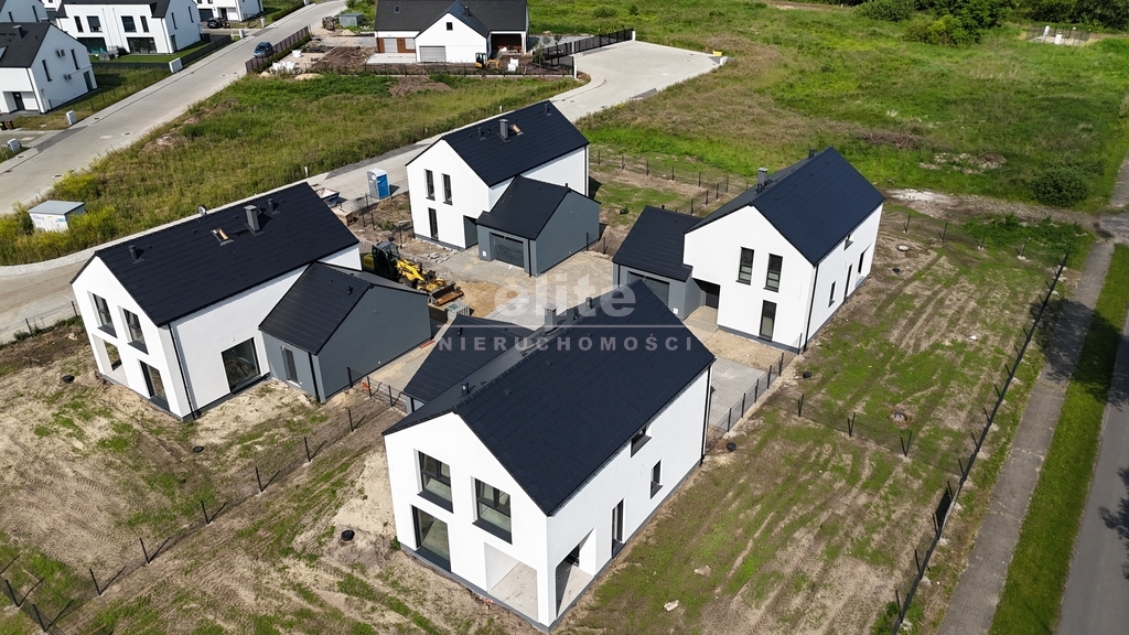 Domy na sprzedaż DOBRA