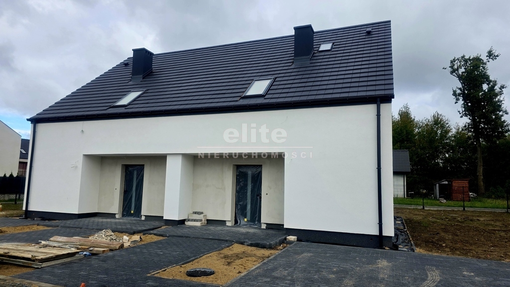 Domy na sprzedaż DOBRA