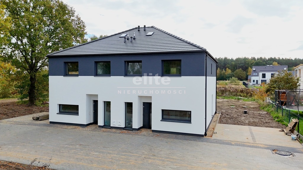 Domy na sprzedaż DOBRA