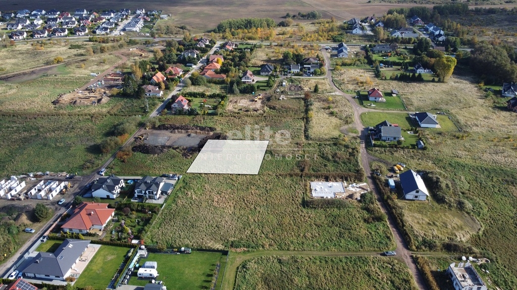 Działki na sprzedaż DOBRA