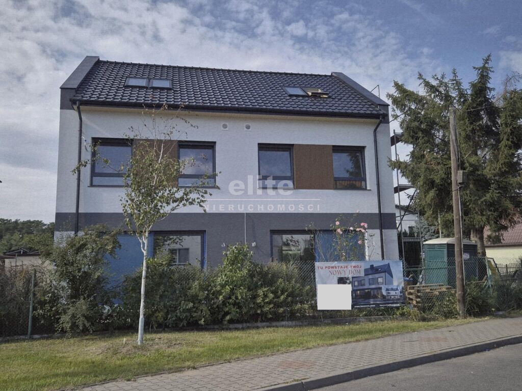 Domy na sprzedaż POLICE