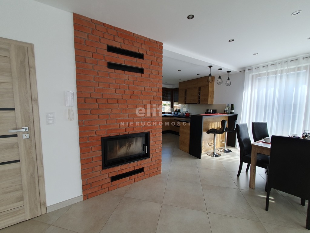 Domy na sprzedaż DOBRA