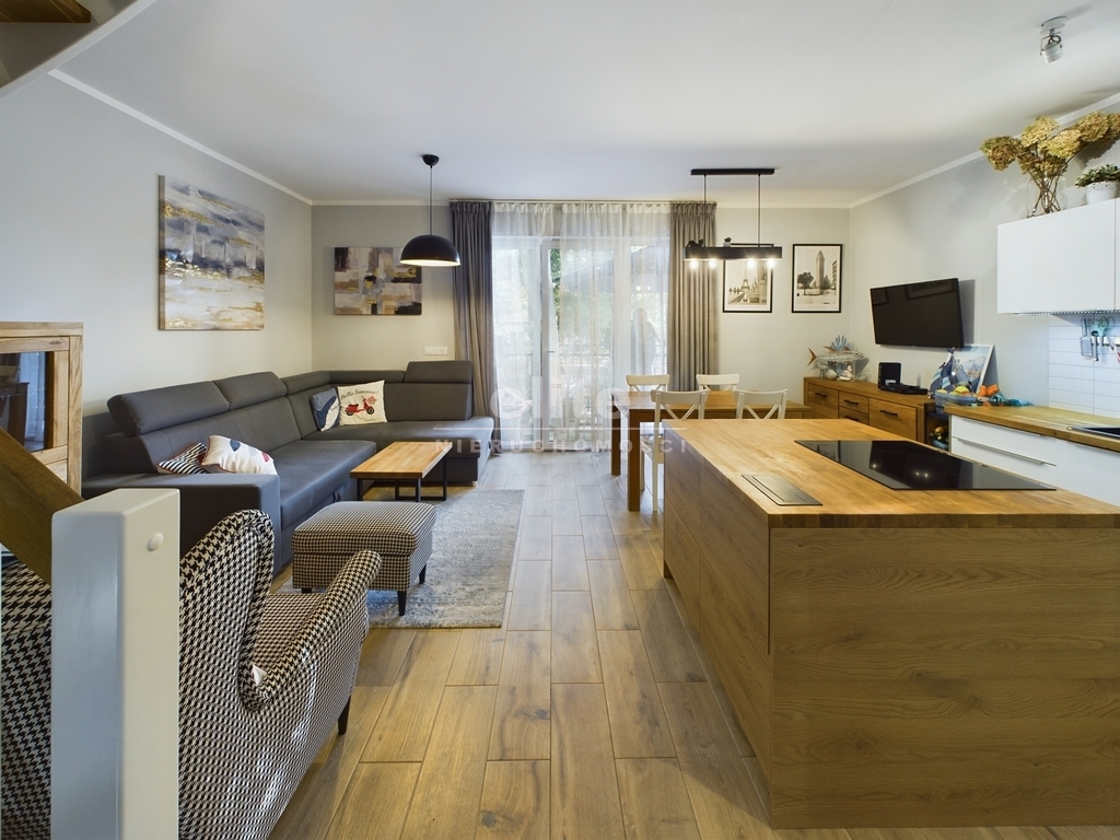 Mieszkania na sprzedaż POLICE