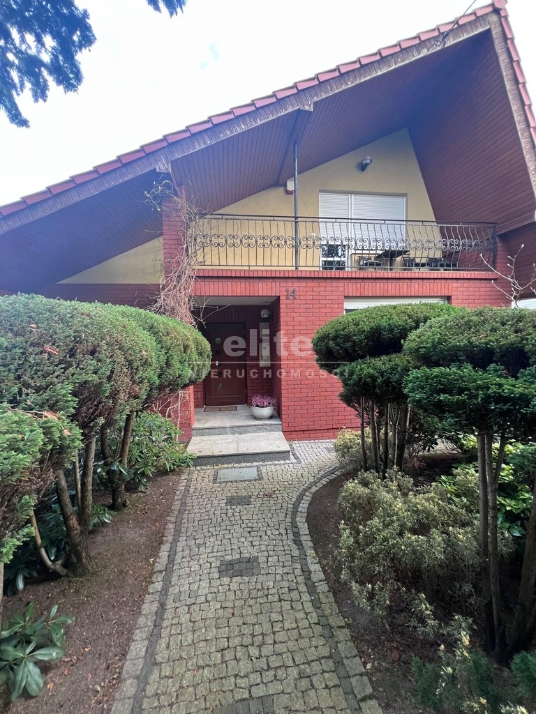 Domy na sprzedaż BIERZWNIK