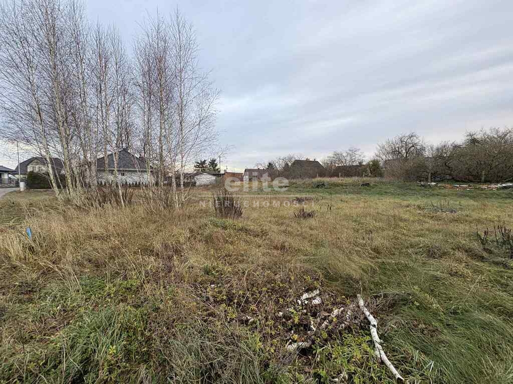 Działki na sprzedaż KOBYLANKA