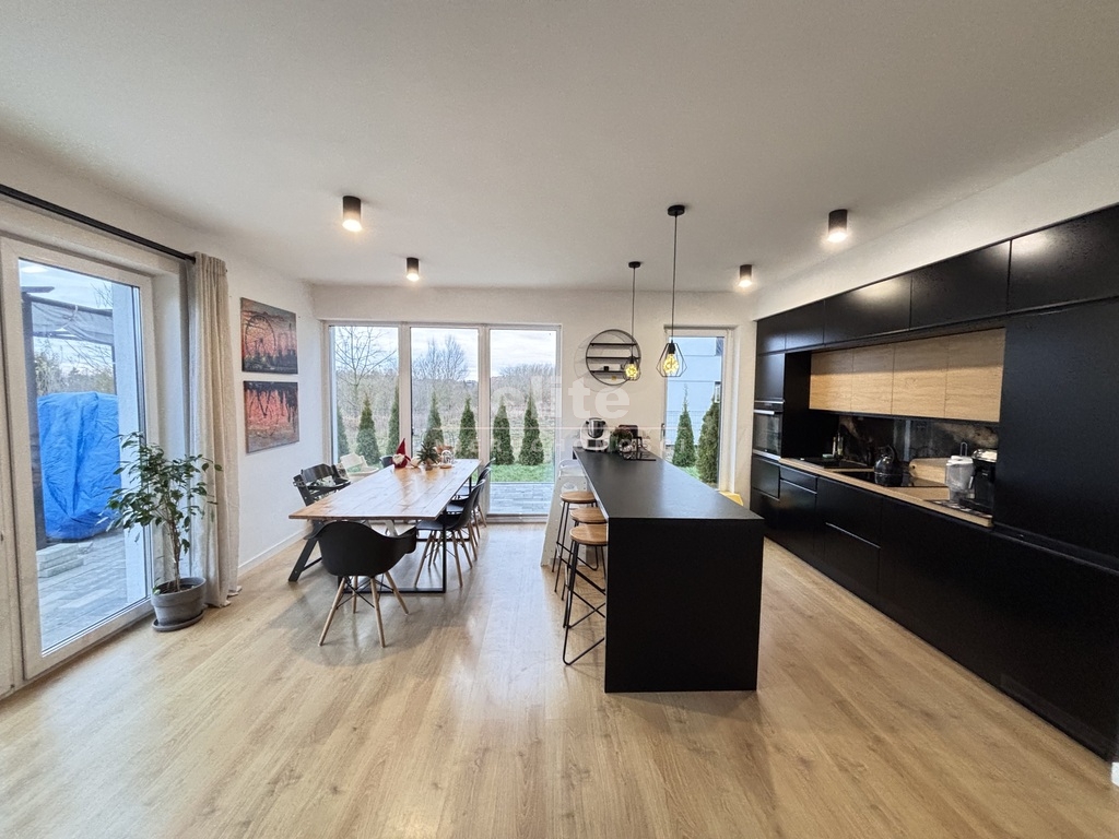 Domy na sprzedaż MIERZYN