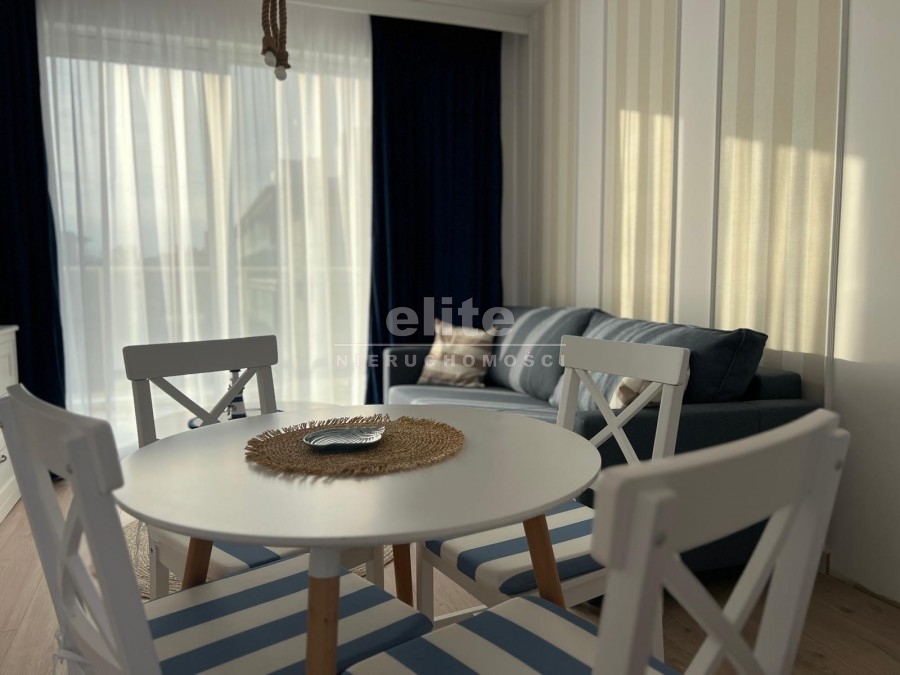 Mieszkania na sprzedaż REWAL