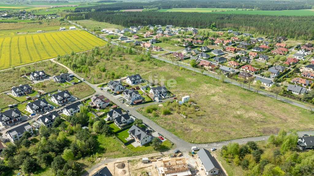 Działki na sprzedaż KOBYLANKA